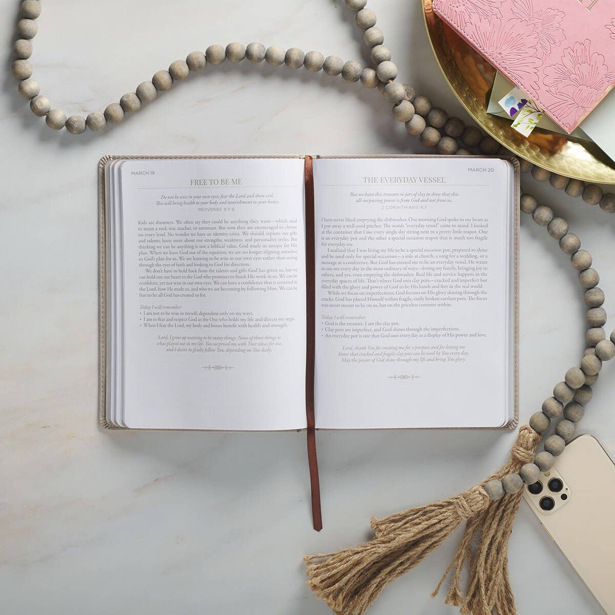 Devotional 10 Minutes with God for Women Faux Leather