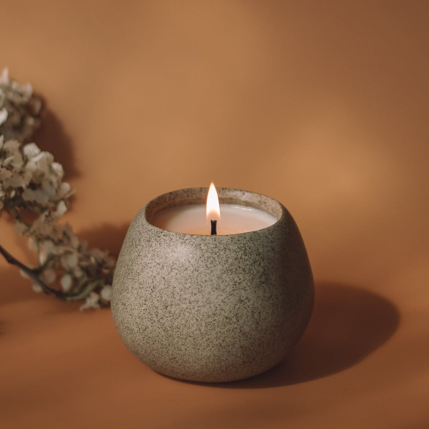 Pebble (10 oz) Candle